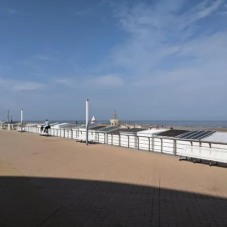 Sun South- Seaview-sea At 15meter-ostend *