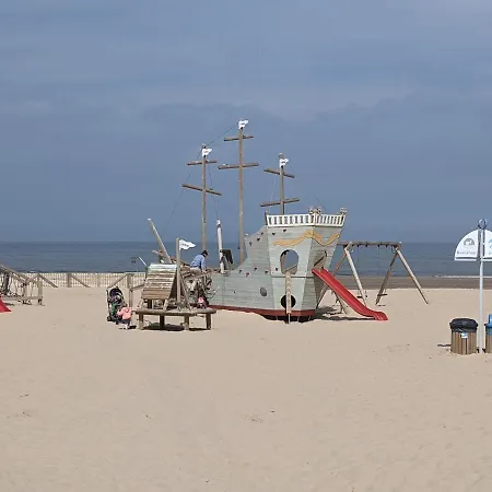 Sun South- Seaview-sea At 15meter-ostend 奥斯滕德